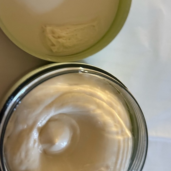 2 New Jars Bundle / Beautycounter Superquench Body Butter - Picture 2 of 9